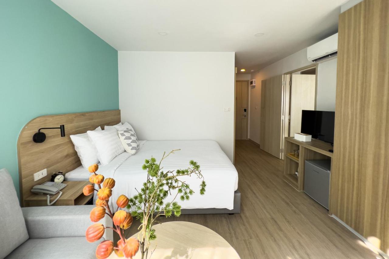 בנגקוק Wellness Stay & Hotel Sukhumvit 107 מראה חיצוני תמונה